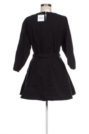 Kleid Edited, Größe M, Farbe Schwarz, Preis 26,99 €