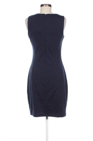 Kleid Essentials, Größe M, Farbe Blau, Preis € 14,49