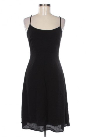 Rochie Forever 21, Mărime M, Culoare Negru, Preț 51,99 Lei