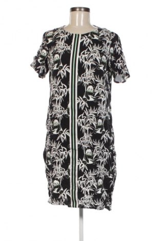 Rochie Geisha, Mărime M, Culoare Multicolor, Preț 102,99 Lei