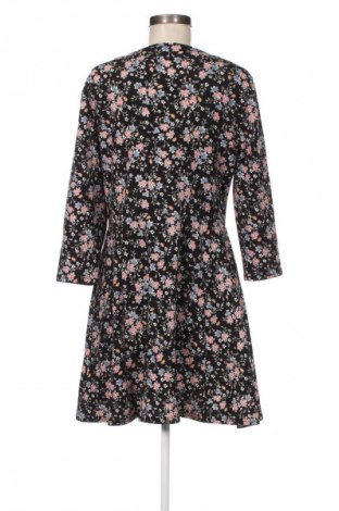 Šaty  H&M Divided, Veľkosť XL, Farba Viacfarebná, Cena  10,95 €