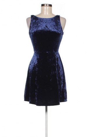 Kleid H&M Divided, Größe S, Farbe Blau, Preis 8,49 €