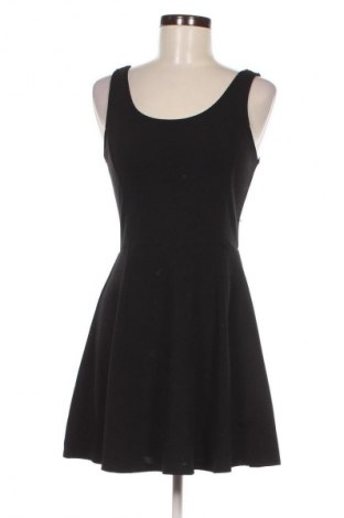 Kleid H&M Divided, Größe M, Farbe Schwarz, Preis 8,99 €