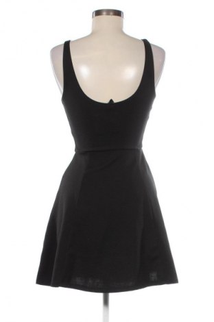 Kleid H&M Divided, Größe S, Farbe Schwarz, Preis € 6,99