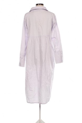 Kleid Hunkon, Größe L, Farbe Lila, Preis 153,19 €