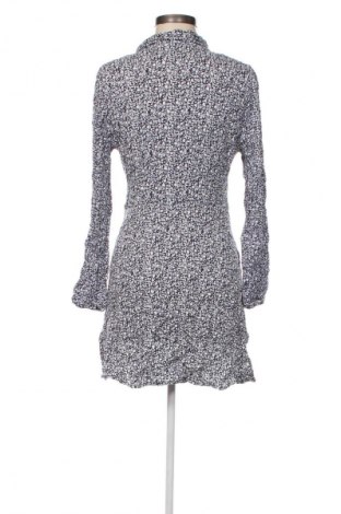 Kleid Ichi, Größe S, Farbe Mehrfarbig, Preis 15,49 €