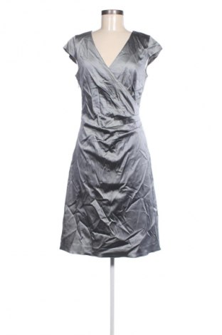 Kleid In Wear, Größe L, Farbe Silber, Preis 51,99 €