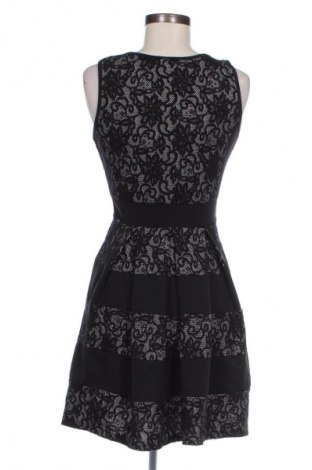 Kleid Izabel London, Größe M, Farbe Mehrfarbig, Preis € 21,99