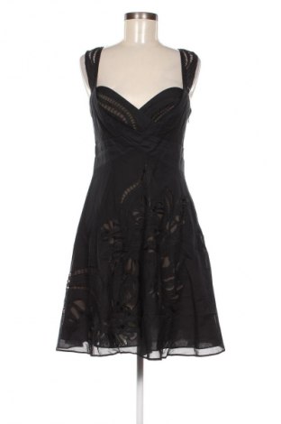 Kleid Karen Millen, Größe M, Farbe Schwarz, Preis 42,99 €