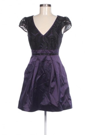 Kleid Karen Millen, Größe M, Farbe Lila, Preis 46,99 €