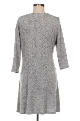 Kleid LC Waikiki, Größe XXL, Farbe Grau, Preis € 8,99