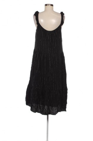 Rochie Lola & Liza, Mărime XL, Culoare Negru, Preț 118,99 Lei