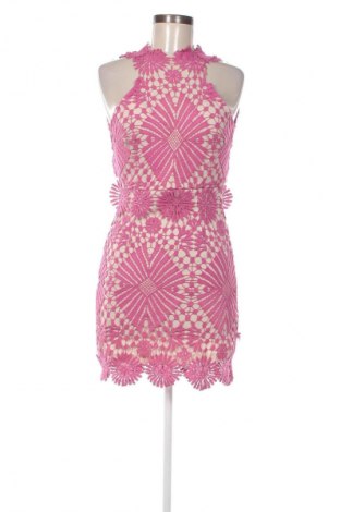 Kleid Love Triangle, Größe M, Farbe Rosa, Preis 43,29 €