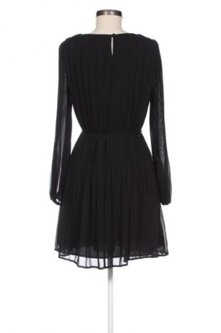 Kleid Mango, Größe S, Farbe Schwarz, Preis 7,99 €