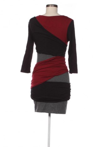 Kleid Mango, Größe M, Farbe Mehrfarbig, Preis 23,99 €