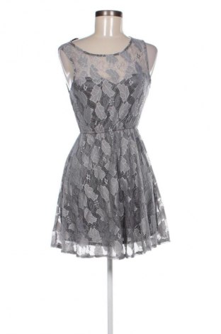 Rochie Mela London, Mărime M, Culoare Gri, Preț 79,99 Lei