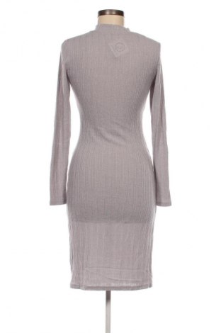 Kleid Miss Valley, Größe S, Farbe Grau, Preis € 4,99