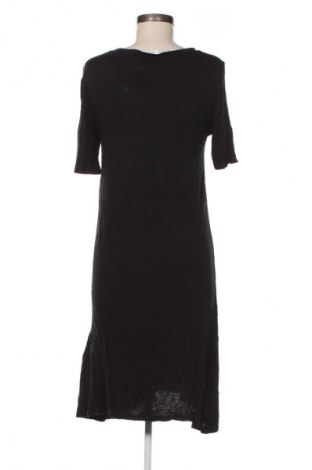 Kleid Modstrom, Größe M, Farbe Schwarz, Preis € 37,49