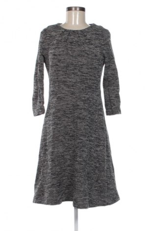 Kleid Mongul, Größe M, Farbe Grau, Preis € 8,49