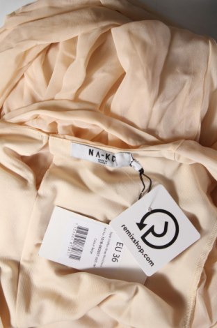 Kleid NA-KD, Größe S, Farbe Beige, Preis € 4,99