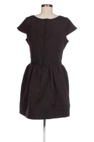 Kleid Naf Naf, Größe XL, Farbe Grau, Preis 21,99 €