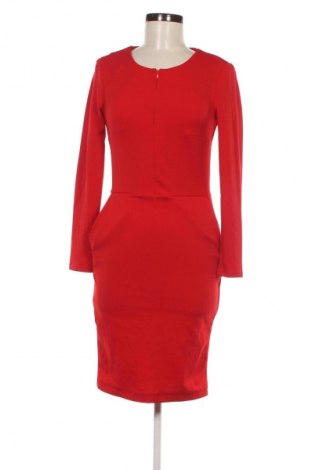 Kleid Naoko, Größe M, Farbe Rot, Preis 6,99 €