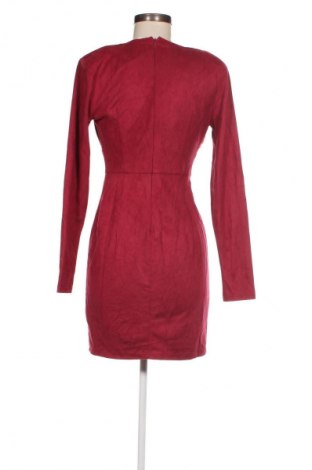 Kleid Nly Trend, Größe M, Farbe Rot, Preis 9,49 €