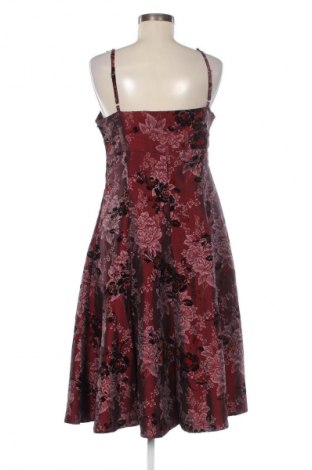 Kleid Nuance, Größe L, Farbe Rot, Preis 20,99 €