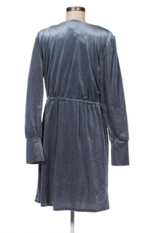 Kleid Numph, Größe XL, Farbe Blau, Preis € 25,99