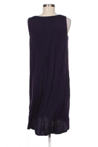 Kleid Opus, Größe M, Farbe Lila, Preis 8,99 €