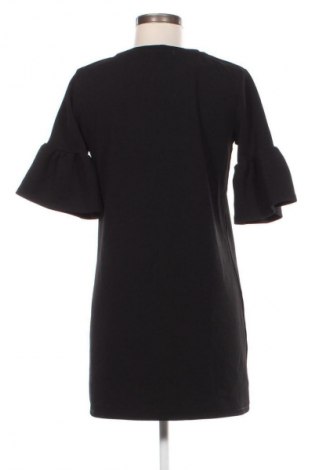 Rochie Pull&Bear, Mărime M, Culoare Negru, Preț 48,99 Lei