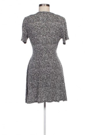 Kleid Pull&Bear, Größe L, Farbe Mehrfarbig, Preis € 10,49