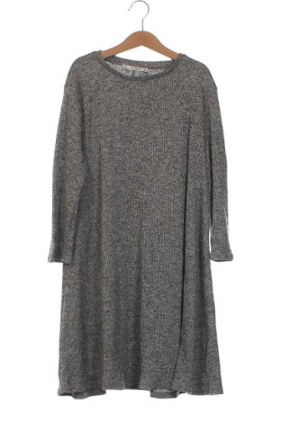 Kleid Pull&Bear, Größe M, Farbe Mehrfarbig, Preis € 8,99