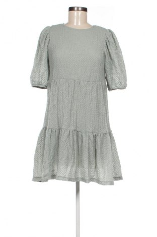 Kleid Pull&Bear, Größe S, Farbe Grün, Preis 13,49 €