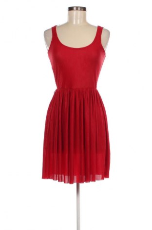 Kleid Pull&Bear, Größe M, Farbe Rot, Preis € 13,49