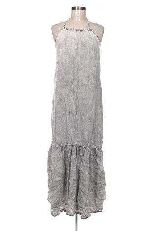 Rochie Pull&Bear, Mărime M, Culoare Gri, Preț 48,99 Lei