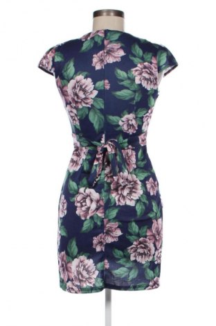 Kleid Qed London, Größe S, Farbe Mehrfarbig, Preis 15,99 €