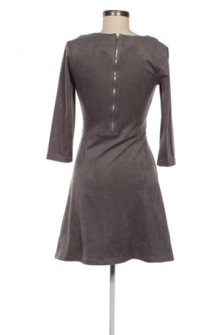 Kleid Reserved, Größe M, Farbe Grau, Preis 8,99 €