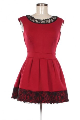 Kleid Rinascimento, Größe S, Farbe Rot, Preis € 26,99