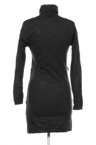 Kleid River Woods, Größe M, Farbe Grau, Preis € 36,99