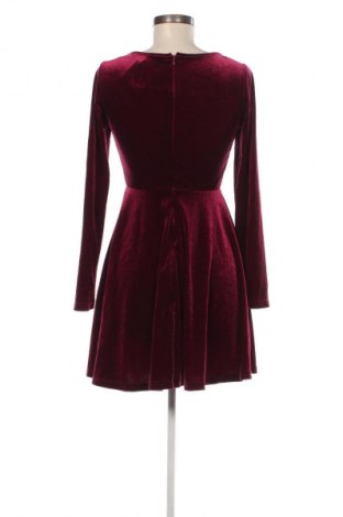 Kleid SHEIN, Größe S, Farbe Rot, Preis € 7,49