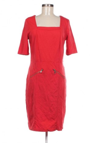 Kleid Sao Paulo, Größe M, Farbe Rot, Preis € 13,49