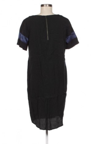 Rochie Second Female, Mărime M, Culoare Negru, Preț 148,99 Lei