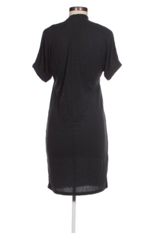 Kleid Selected, Größe S, Farbe Grau, Preis 37,49 €