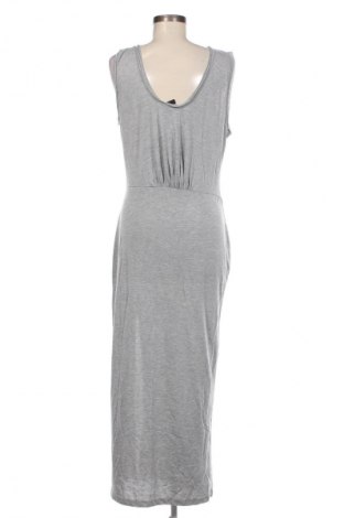 Kleid Selected Femme, Größe M, Farbe Grau, Preis 10,99 €