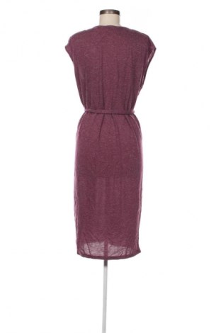 Kleid Selected Femme, Größe L, Farbe Rot, Preis € 57,29