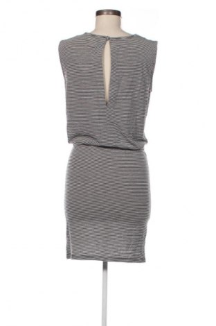 Kleid Selected Femme, Größe XS, Farbe Mehrfarbig, Preis 43,29 €