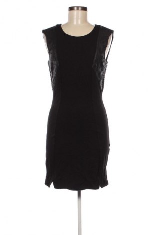 Rochie Silvian Heach, Mărime L, Culoare Negru, Preț 242,99 Lei