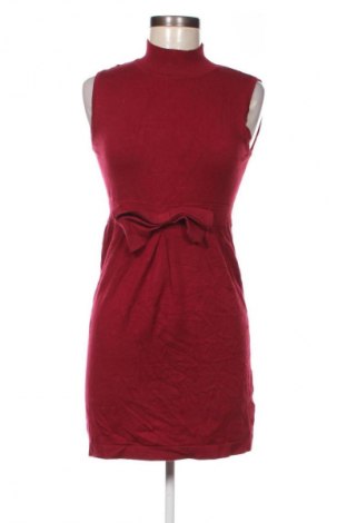 Kleid Silvian Heach, Größe M, Farbe Rot, Preis 57,29 €