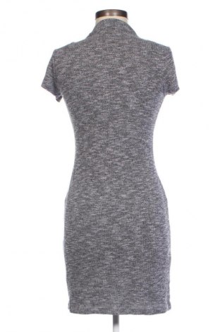 Kleid Sparkz, Größe M, Farbe Grau, Preis 16,99 €